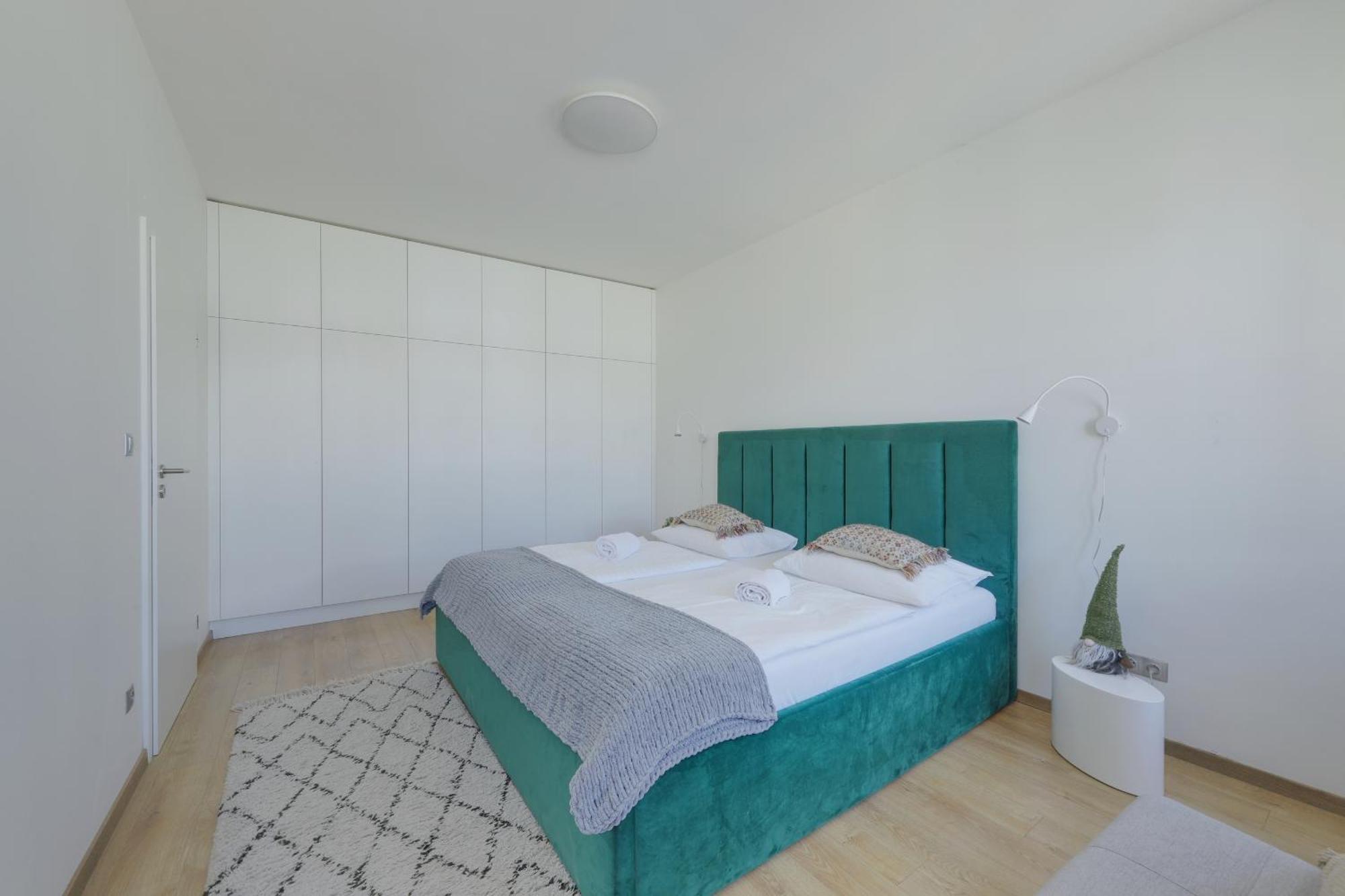 Lermont Apartment Old Town Bratislava Esterno foto