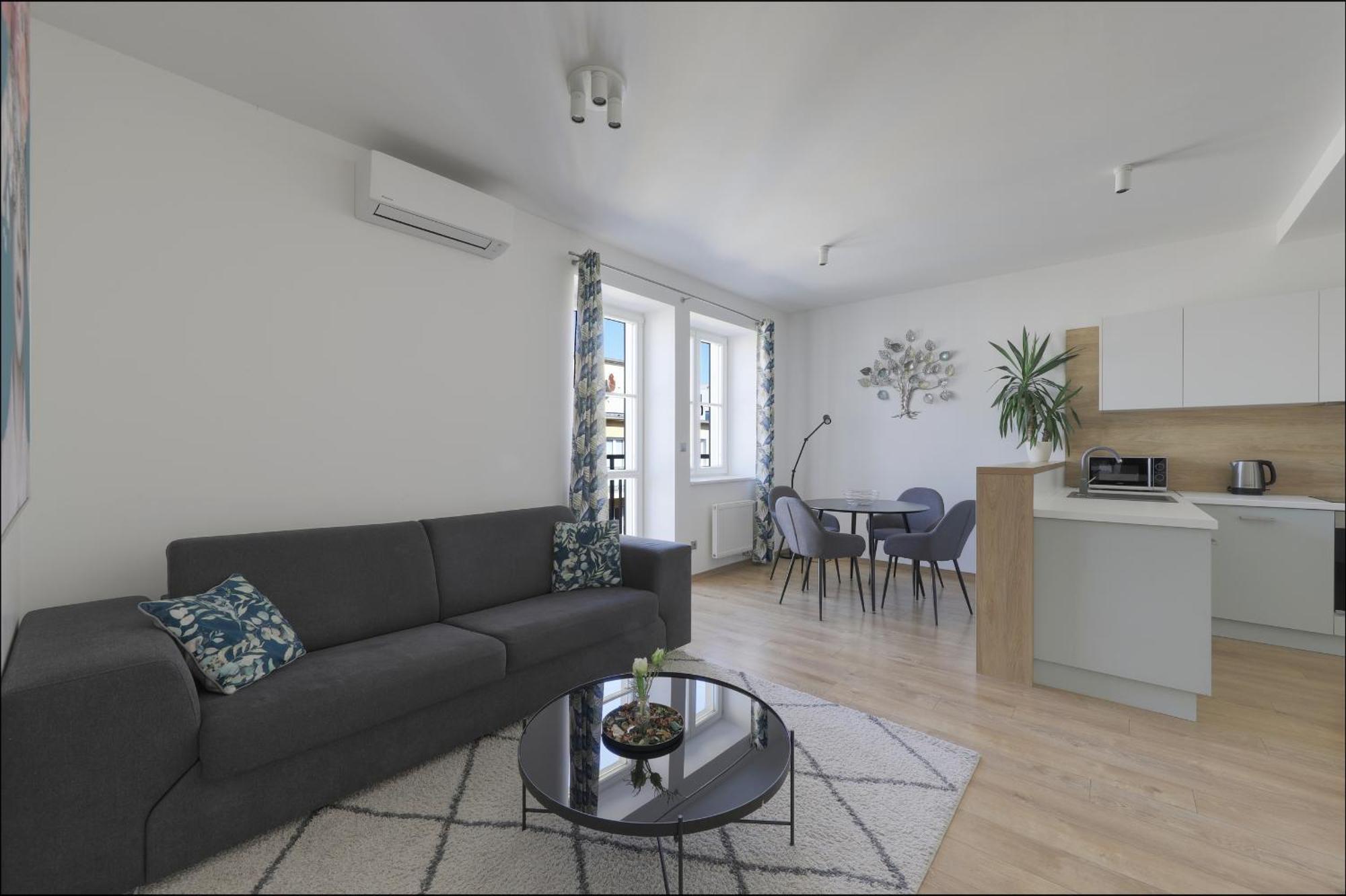 Lermont Apartment Old Town Bratislava Esterno foto